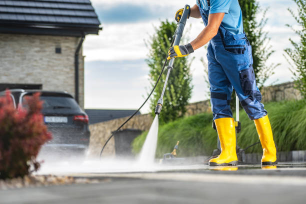 Deck Cleaning Services in Newman, CA